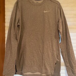 Nike Men's Gray Long Sleeve Shirt